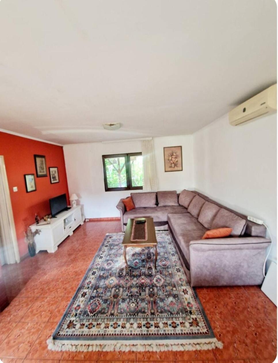Ivan'S Holiday Home Virpazar Exteriér fotografie